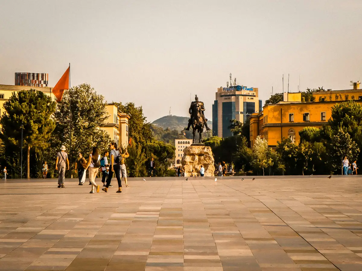 can americans get residency in albania