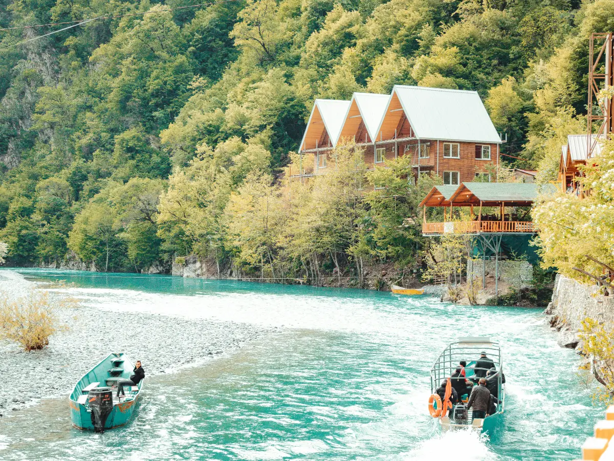how much does it cost to build a house in albania