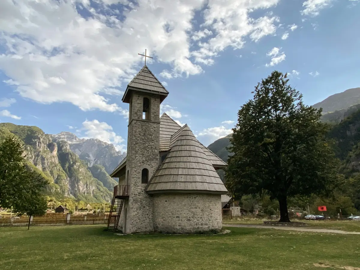 retiring in albania